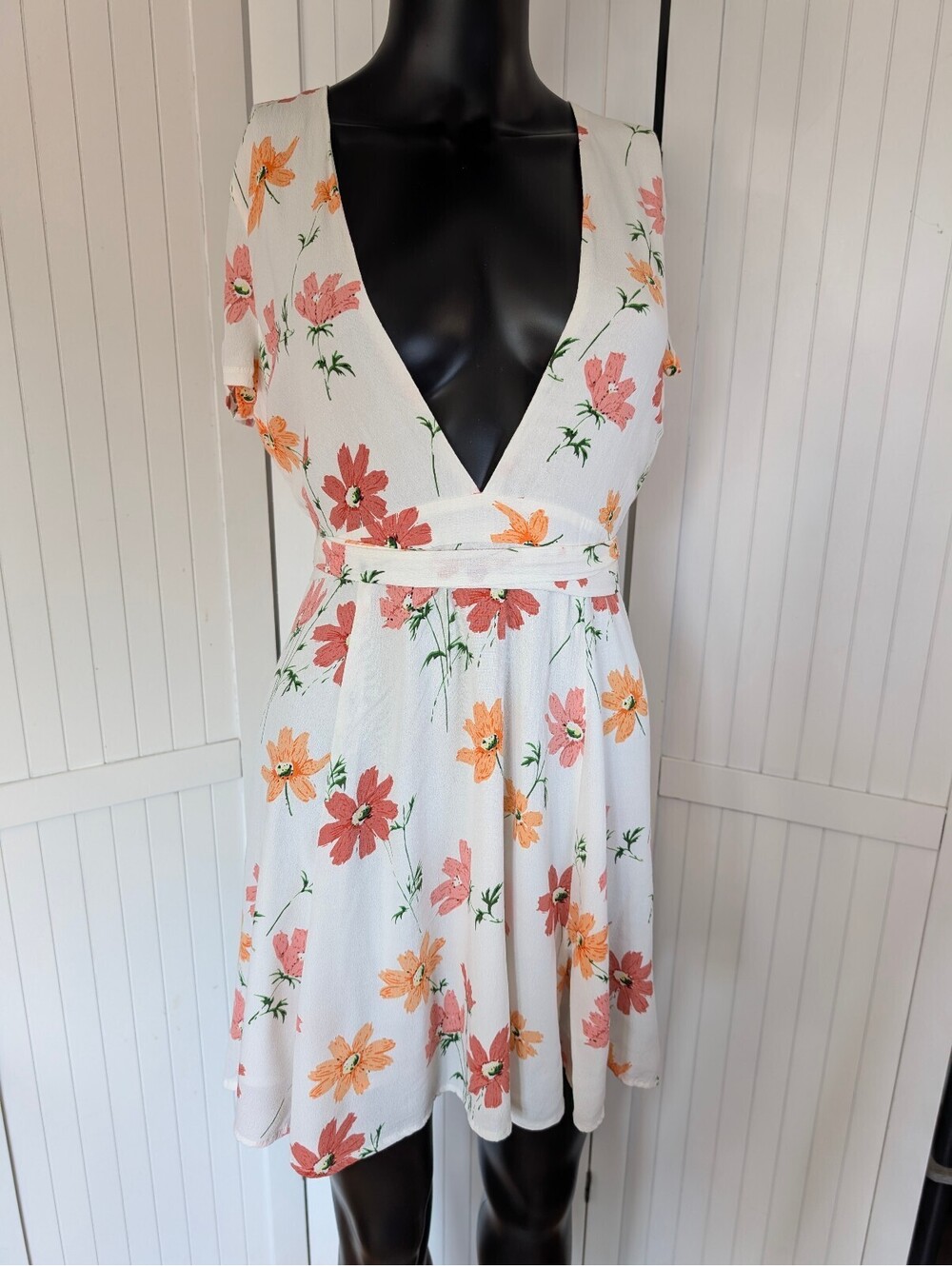 Privacy Please Floral Fit & Flare Mini Dress Long Self Tie Belt Small Faux Wrap